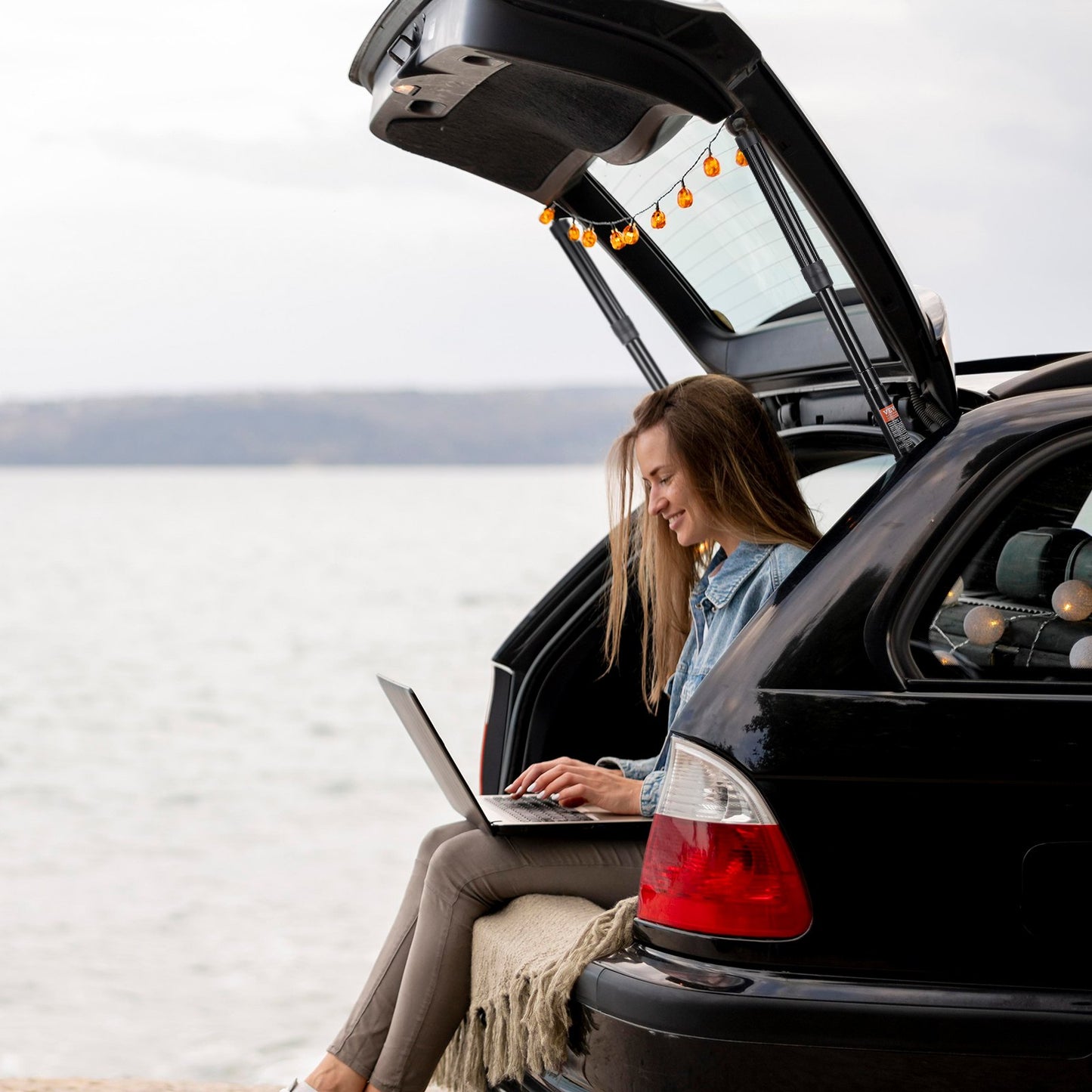 Rear Left & Right Tailgate Power Lift Support, Compatible with 2010-2023 VW Sharan (7N,7N1,7N2), Electric Tailgate Liftgate Power Hatch Shock Strut Replace OE# 7N0827851E 7N0827851G (2PCS)