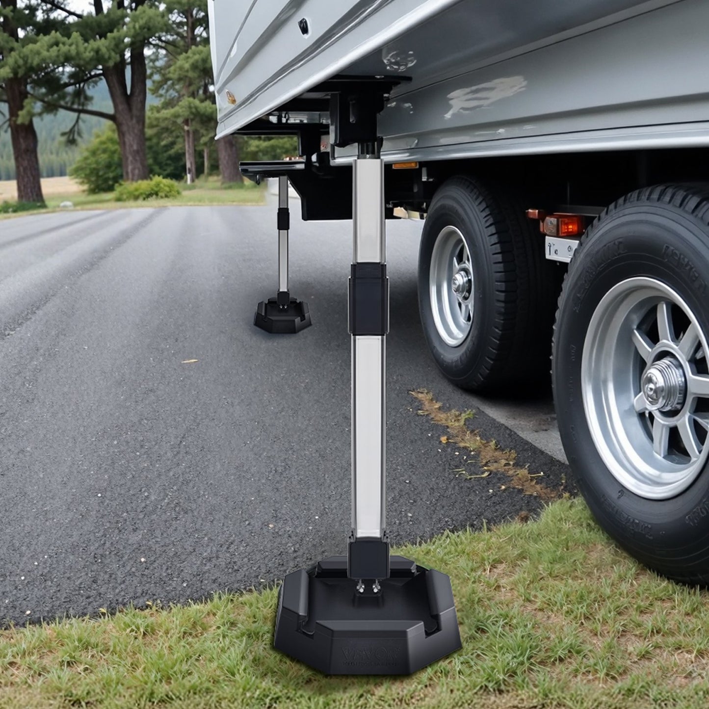 RV Leveling Pads, 4-Pack Rubber Trailer Jack Pads, Each with 5000 lbs Capacity, Jack Stabilizer Pad with Large Surface Area, Suitable for 5.5" Square Jack Feet, 5th Wheels Class A/C Motorhomes