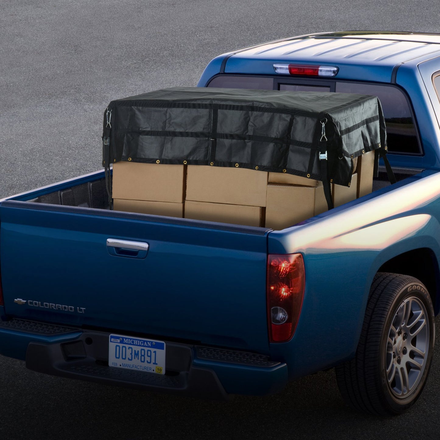 Cargo Net, 96 in x 81 in, Heavy Duty Truck Cargo Net for Truck Bed, 4 Adjustable Straps with Carabiners and Rubber Coated Hooks, Durable, Suitable for Pickup, Jeep, Truck, SUV, Boat (Black)