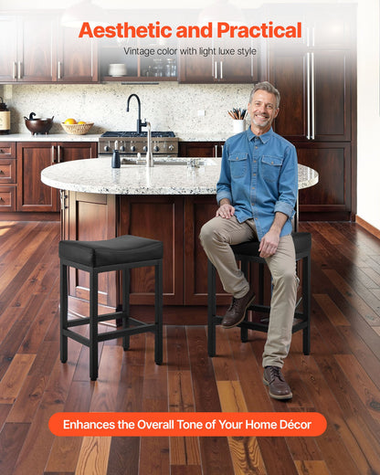 Barstolsset om 2, PU-läderpallar med bänkhöjd, 62 cm barstol med sadelsits och metallben, enkel montering, rygglös barstol, barö för kök, matsal, café, svart