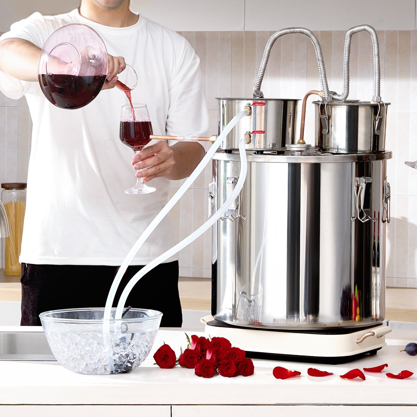 Alkoholdestillator, 13,2 gal / 50 l vattenalkoholdestilleri i rostfritt stål med kopparspiral för snabb kylning, dubbelkondensordestillerisats med sekundär destillation, för vin, whisky, brandy, silver