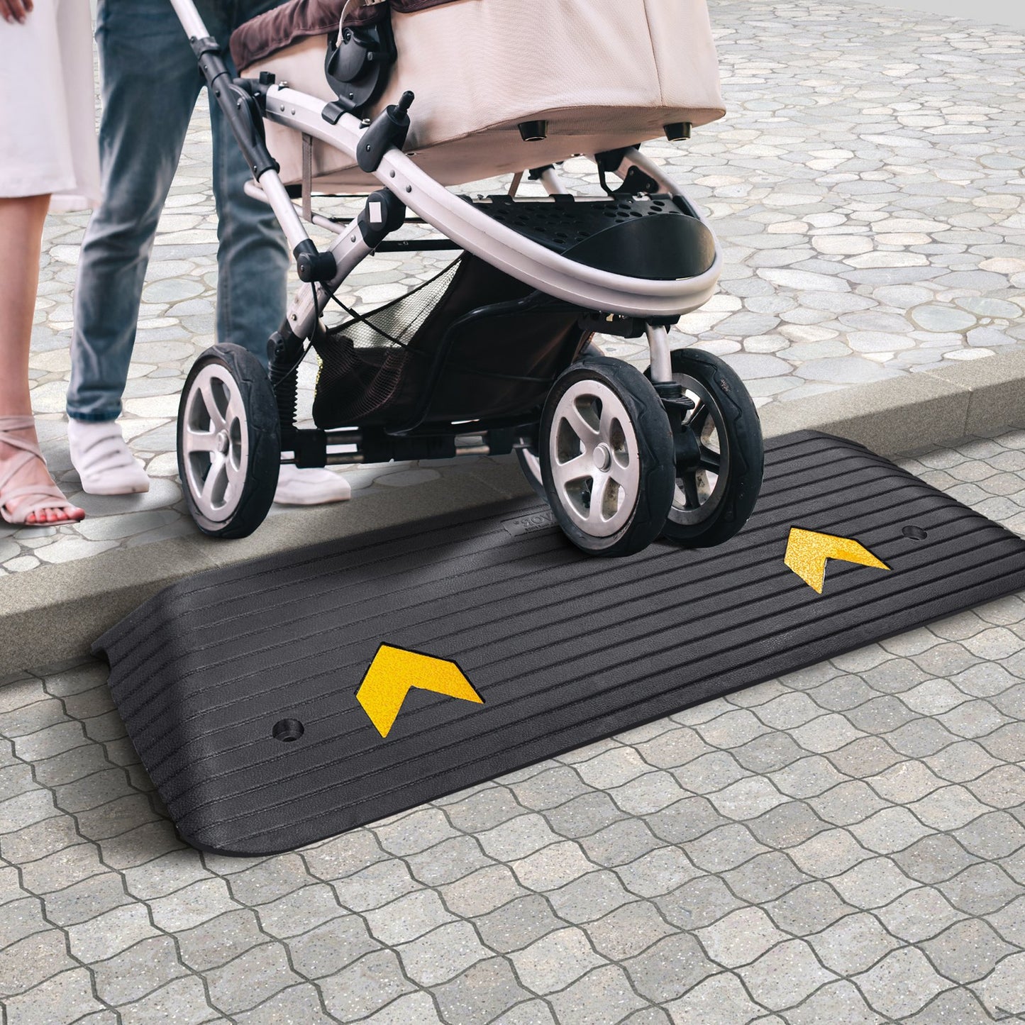 Upgraded Rubber Threshold Ramp, 3.8 cm Rise Wheelchair Ramp Doorway, Natural Curb Ramp Rated 15000 kg Load Capacity, Non-Slip Textured Surface Rubber Curb Ramp for Wheelchair and Scooter